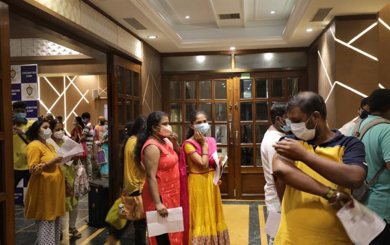 India superó los 390 mil muertos por COVID-19 y los 30 millones de casos desde el inicio de la pandemia