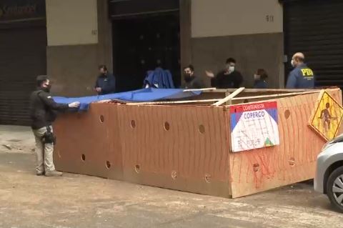 Encontraron el cuerpo de un hombre calcinado en el centro de Santiago