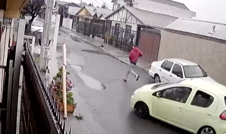 Conductor persiguió y detuvo a adolescente tras intento de robo en Maipú