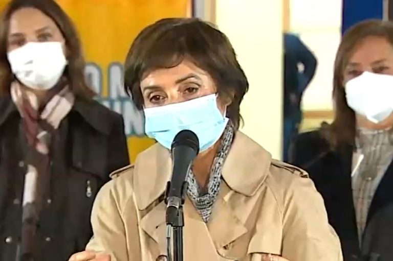 Variante Delta: Daza confirmó nueva definición de contacto estrecho para estos casos