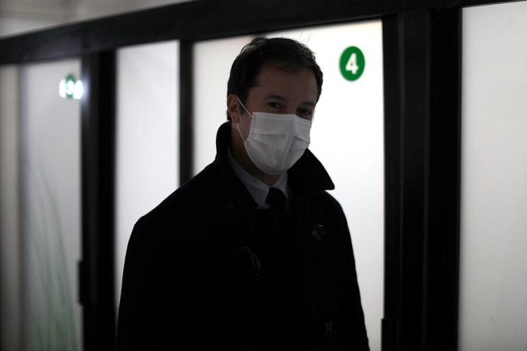 Ministro de Economía pide calma ante los anuncios de cambios al Paso a Paso: “Tenemos que ser cautelosos”