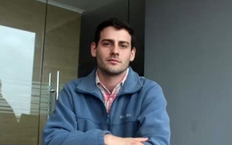 Defensa de Martín Pradenas solicitará cambiar prisión preventiva en audiencia de este miércoles