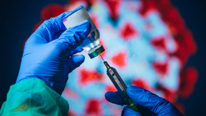 Covid en Chile: ¿Son efectivas las vacunas actuales contra la variante delta?