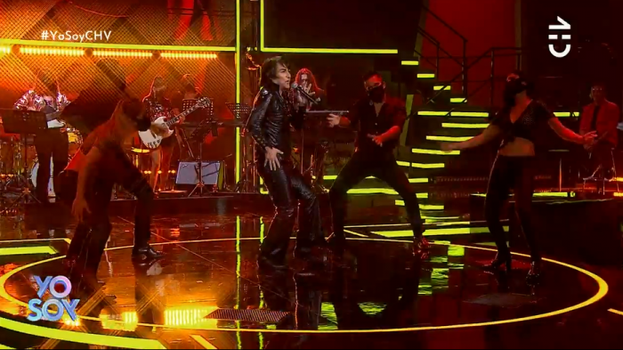 Motivadísimo en el escenario: Sandro se lució con su interpretación de 