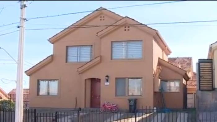 Familia se tomó vivienda de más de $200 millones en exclusivo condominio de La Florida