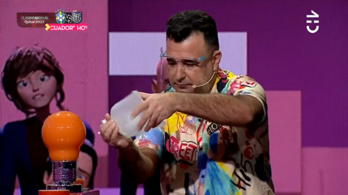 Un particular mago: Kurt Cabrera se lució con su truco de magia en Pasapalabra