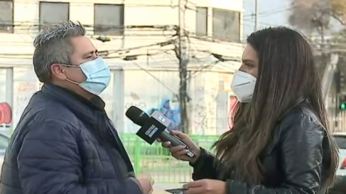 Persona fue vacunada con AstraZeneca y ahora le niegan su segunda dosis por ser mujer