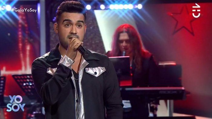 Luis Fonsi se salvó de la zona de eliminación con una impecable interpretación