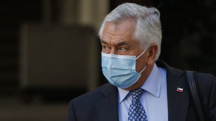 Minsal y Colegio Médico concertarán reunión para definir cambios en plan 