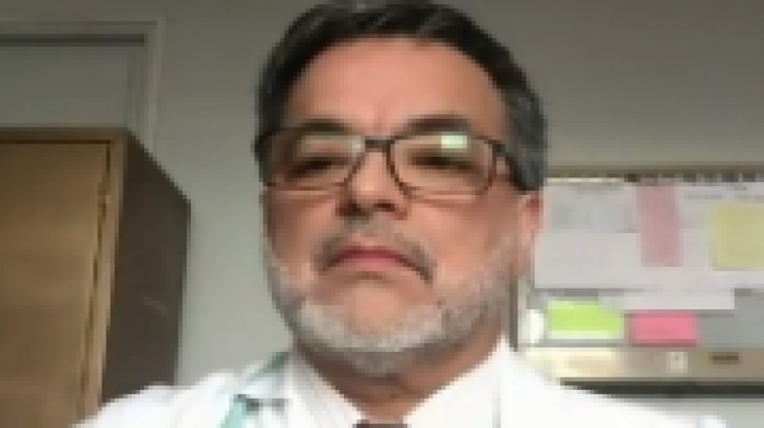 ¿Cómo defendernos de la variante delta? Doctores analizan la llegada de peligrosa mutación del coronavirus