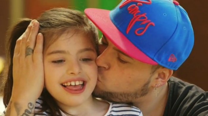 “¿Quieres esta bendición para tu hijo?”: La potente reflexión de Rigeo sobre su hija que padece Síndrome de Angelman