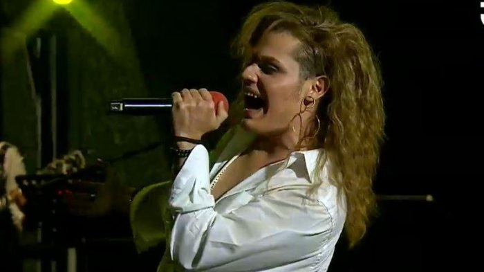 Es el verdadero Axl Rose: Imitador dejó en llamas el escenario con una perfecta presentación