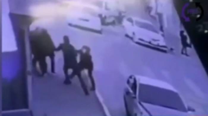 Impactante video: Asaltan a dos mujeres y les roban $12 millones en la Región del Biobío