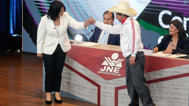 Perú se enfrenta a la segunda vuelta presidencial disputada entre Keiko Fujimori y Pedro Castillo