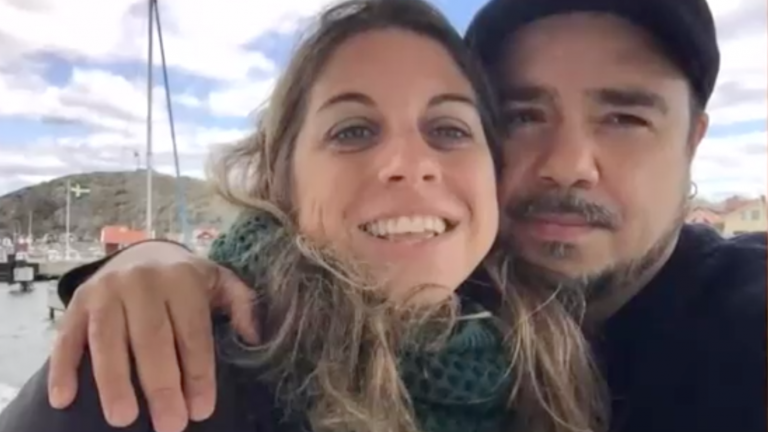 Esposa de chileno no puede volver al país y piden restablecer salvoconducto consular