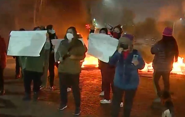 Quilicura: Más de 10 recorridos afectados en manifestación por soluciones habitacionales en terminal de buses