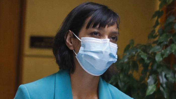 Natalia Castillo denunció que hijo de exdiputada UDI habría recibido 450 millones por inauguración de la Constituyente