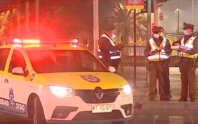 Motociclista atropelló a peatón en Santiago y se dio a la fuga: El hombre murió en el mismo lugar