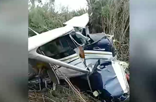 Avioneta cayó en Tirúa: Hay cinco personas lesionadas