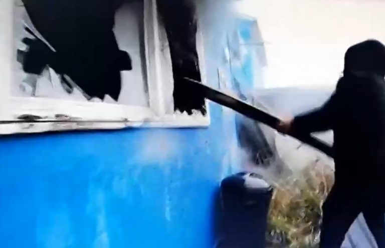 Vecinos participaron en heorico rescate de un adulto mayor durante incendio en Aysén