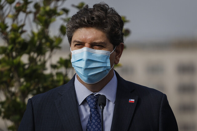 Gobierno revirtió decreto de reducción de presupuesto a gobernadores regionales