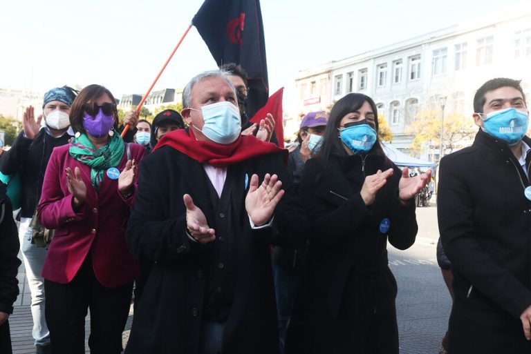 Rodrigo Mundaca al asumir como gobernador por Valparaíso: “Aquí están aquellos por los cuales nadie nunca apostó nada”