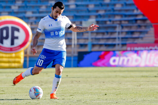 Edson Puch arengó a la UC publicando su canción “Así es la vida” en la previa de los octavos de final de la Libertadores