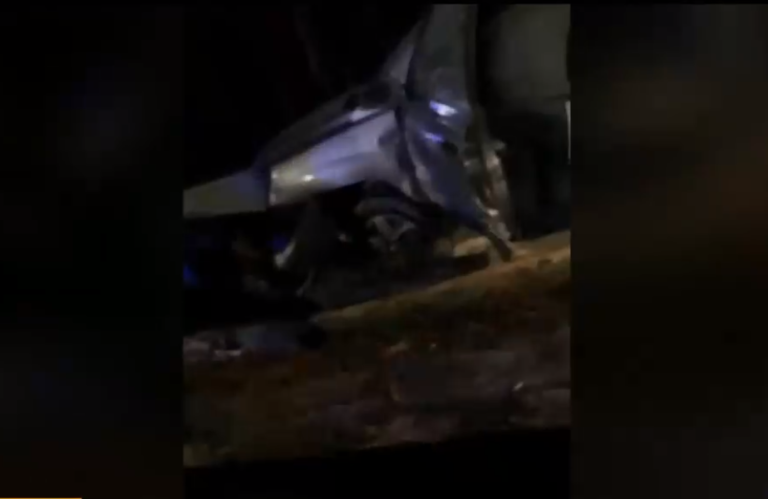 Tragedia en el Biobío: Carga de un camión se soltó y dejó al menos dos fallecidos