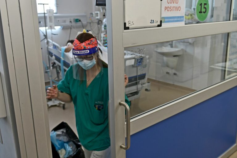 Balance COVID-19: Se registraron 1.419 casos nuevos y positividad disminuyó a 2,59% a nivel nacional