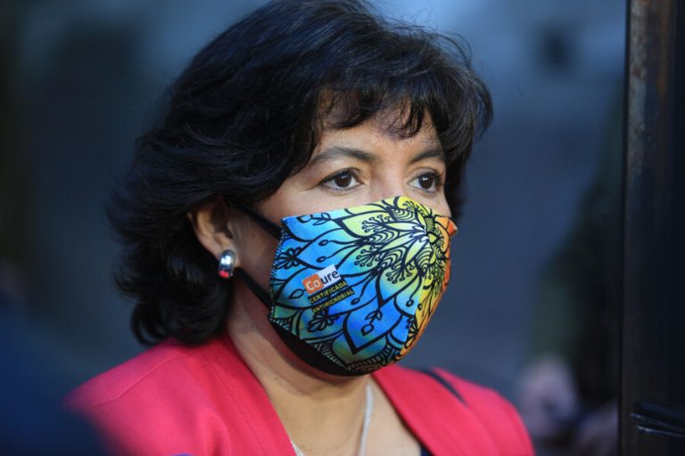 Yasna Provoste indicó que seguirá liderando el Senado al menos mientras sea precandidata presidencial