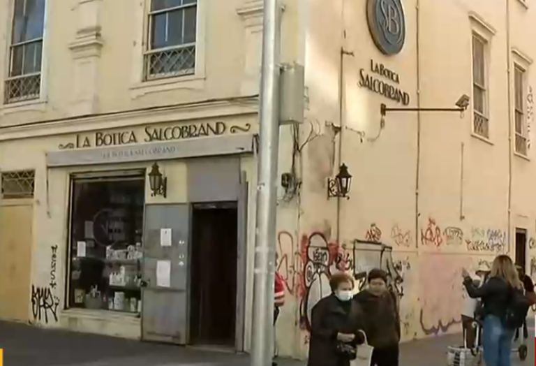 Abogado de la Corte Suprema fue detenido por realizar graffiti en zona patrimonial de Valparaíso