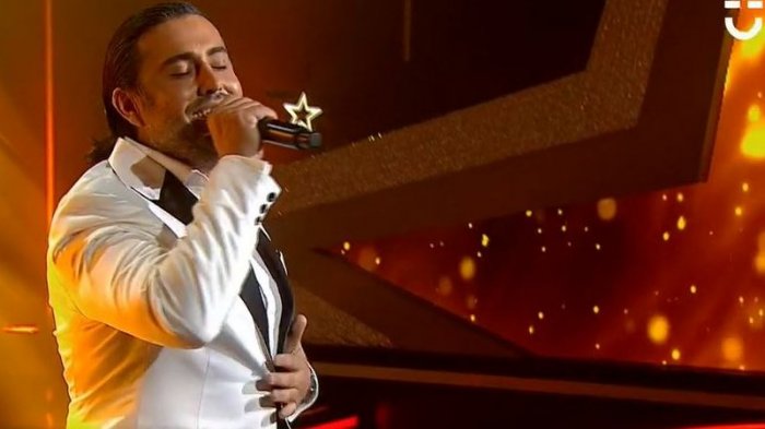 Como un verdadero rey: Alejandro Fernández se robó todas las miradas con su presentación