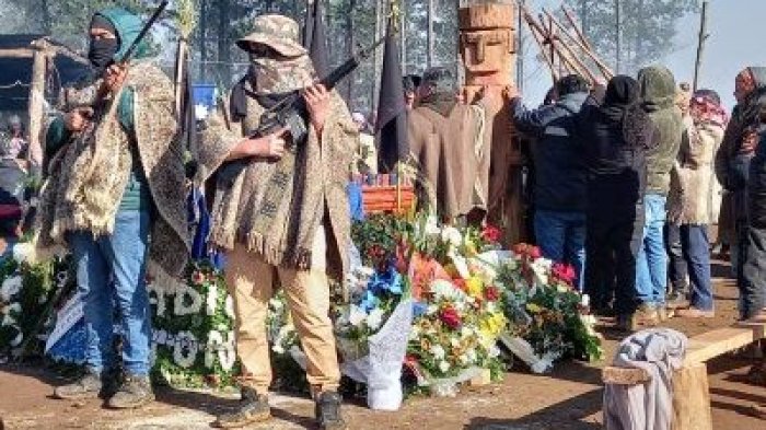 Ráfagas de disparos en funeral de Pablo Marchant: Grupo armado vuelve a resguardar féretro