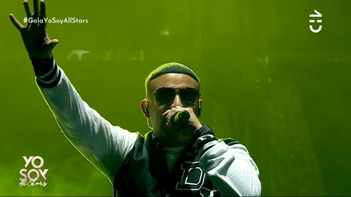 Con el celular arriba y a bailar: Daddy Yankee enciende el escenario con una notable presentación