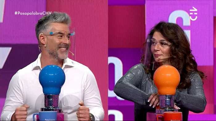 ¿Era esa la letra? Carlos Díaz y Paola Troncoso sacaron carcajadas al intentar adivinar la canción