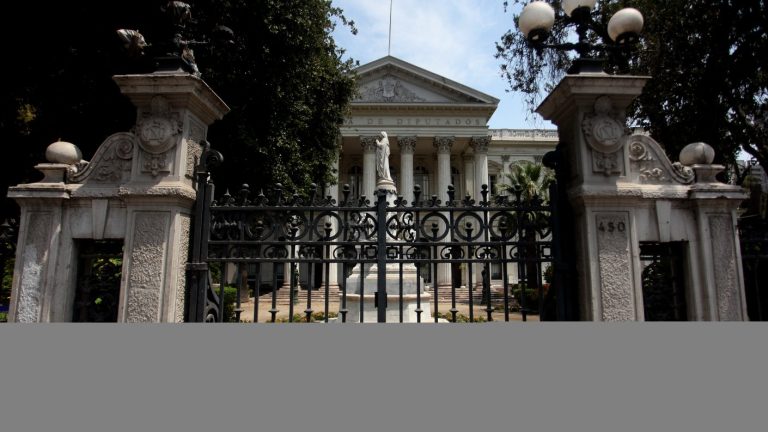 Convocan a marchas en distintos puntos de Santiago para primer día de la Convención Constitucional