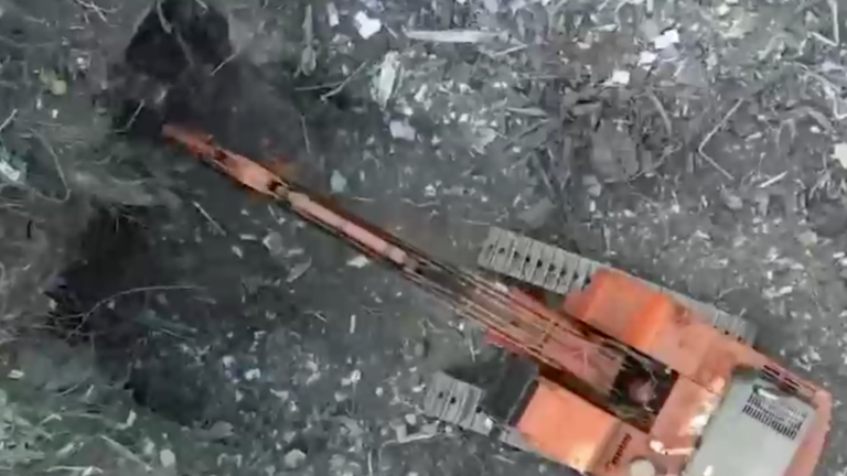 El edificio más alto demolido en Chile: Vecinos reclaman ruidos molestos y polución