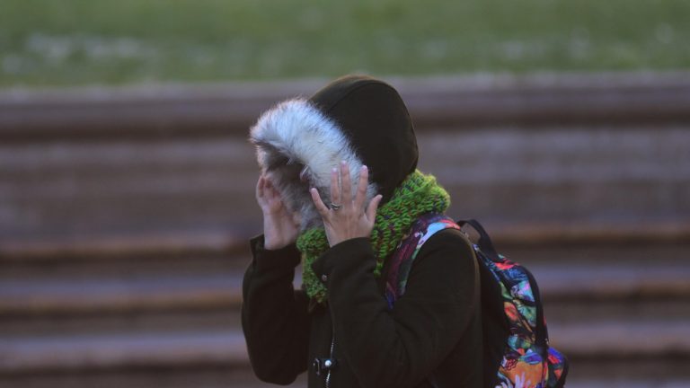 ¿Cómo se forma la escarcha? Las mínimas bajo 0° regresan a los valles centrales