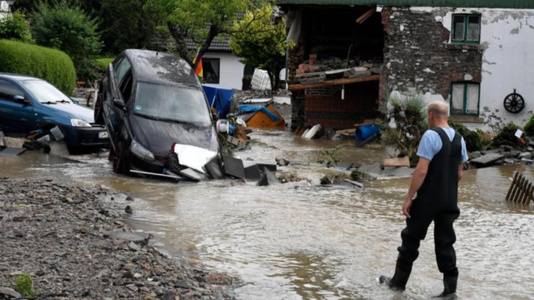 Decenas de muertos en Europa tras inundaciones causadas por 