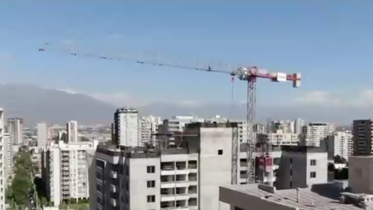 Compraron departamentos en verde y llevan siete años esperando la devolución del dinero