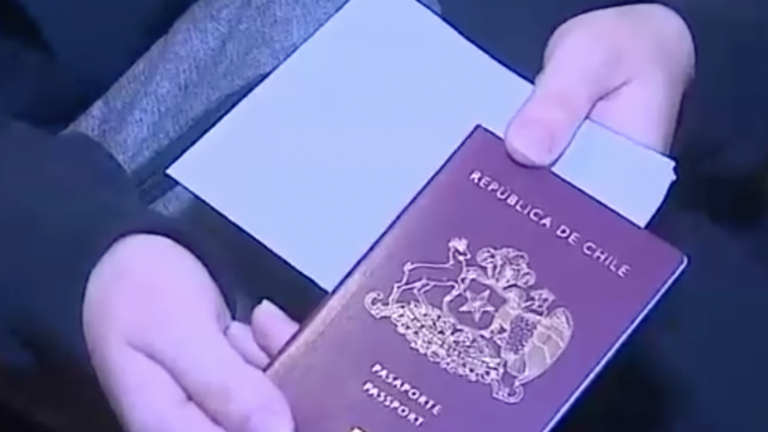 Tras nueva licitación: Precio de pasaporte podría bajar más de un 50%