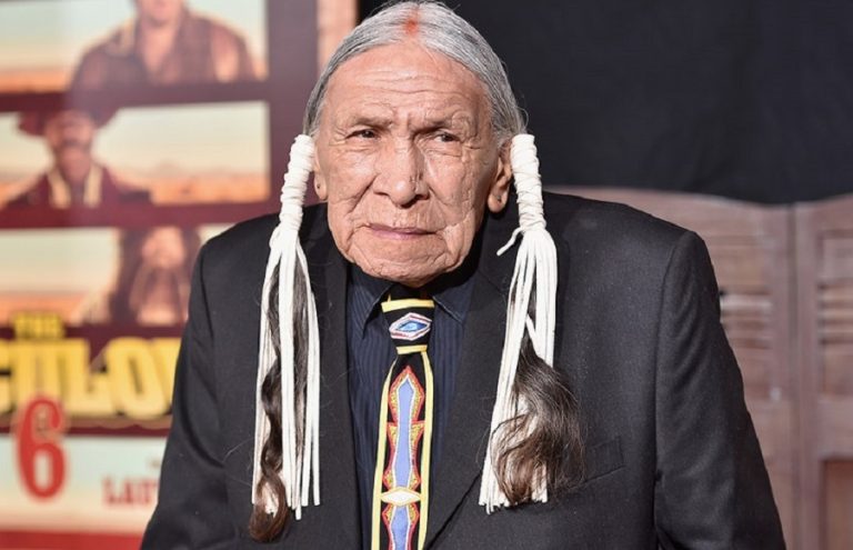 Falleció Saginaw Grant, actor nativo americano que participó en 