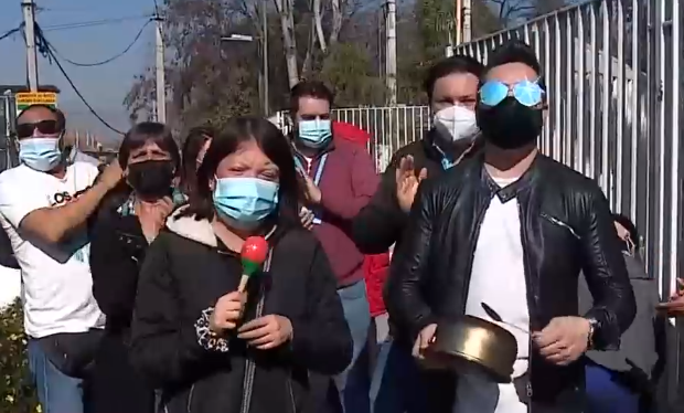 Funcionarios denuncian despidos injustificados en Maipú: Situación se debería a la deuda anual del municipio