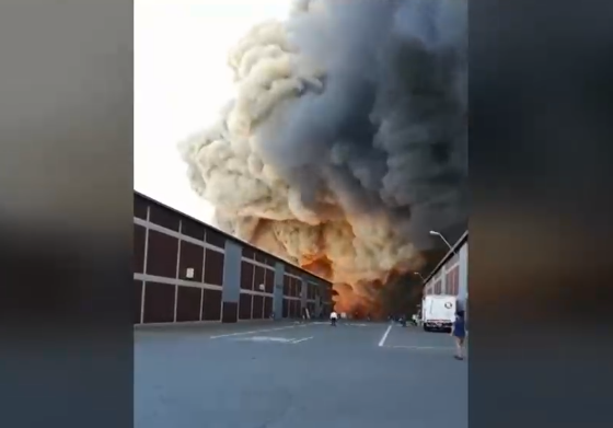 A más de un año de incendio en fábrica de explosivos: Informes indican que no había vías de escape en la bodega