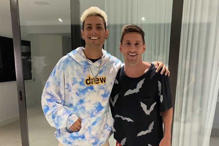 La historia de Coscu, el streamer argentino que compartió una íntima cena con Messi