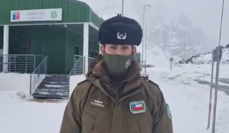 Sistema frontal: Carabineros informó del cierre temporal del paso Los Libertadores por caída de nieve
