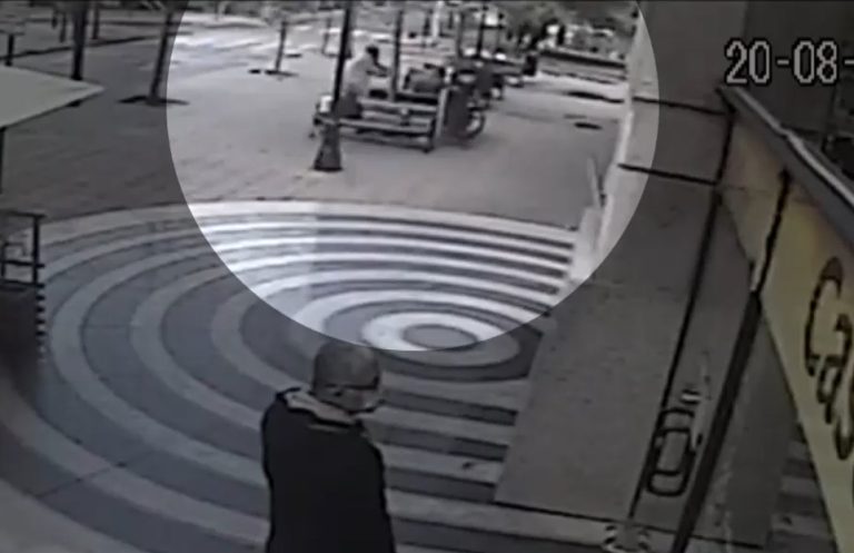 Hombre sufrió brutal agresión en plena vía pública por parte de persona en situación de calle