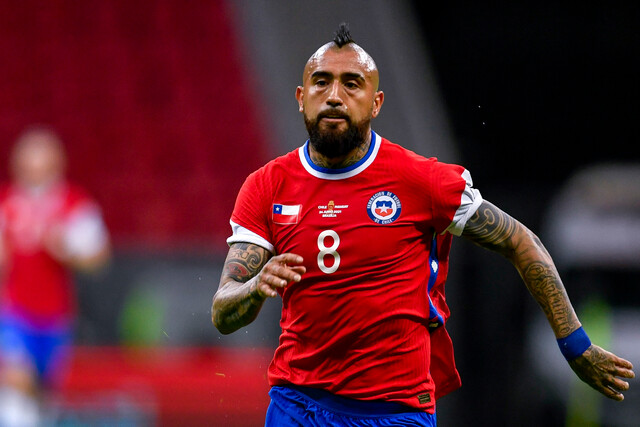 Contra toda autoridad y sin temor a nada: Arturo Vidal viaja a Chile para integrarse a La Roja