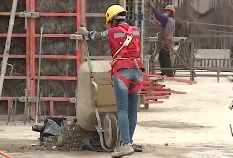 Buscan incentivar la incorporación de mujeres en trabajos de construcción