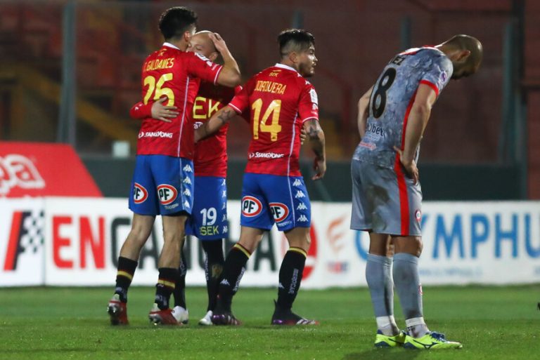 La Calera cayó ante Unión Española y desperdició la opción de recuperar la cima